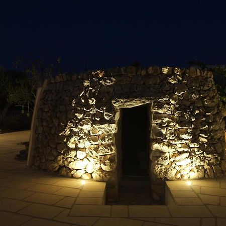 I Caseddhi Di Santo E Toto Torre Suda Exterior photo